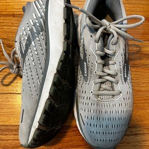 Women’s Brooks Ghost 13 Running Shoes grey Size 8 #brooksghost #brooksghost13